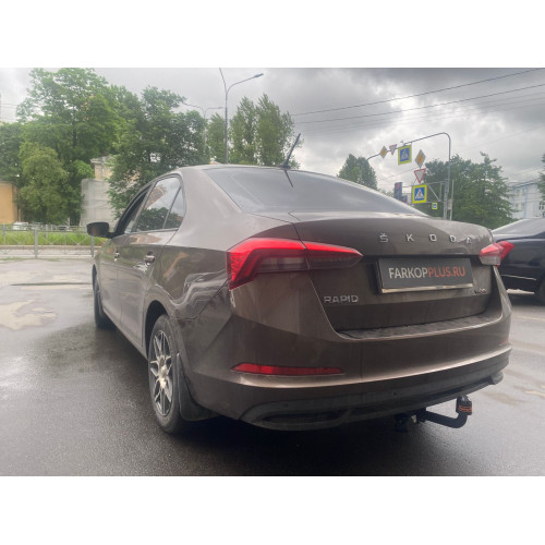 Фаркоп BERG на Skoda Rapid 2012- Арт. F.5112.001