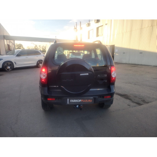Фаркоп BERG на Chevrolet Niva 2002-2020 Арт. F.6016.001 (установка со сверлением)